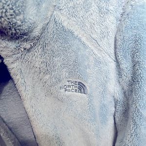 The North Face Women's Jacket Osito Zip Soft Fleece Jacket Light Blue